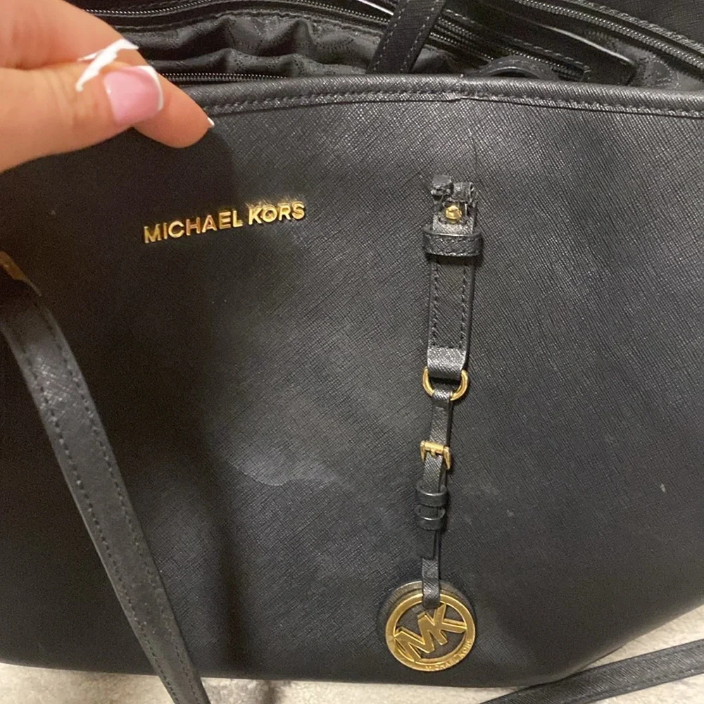 Michael kors tote purse - Picture 3 of 3